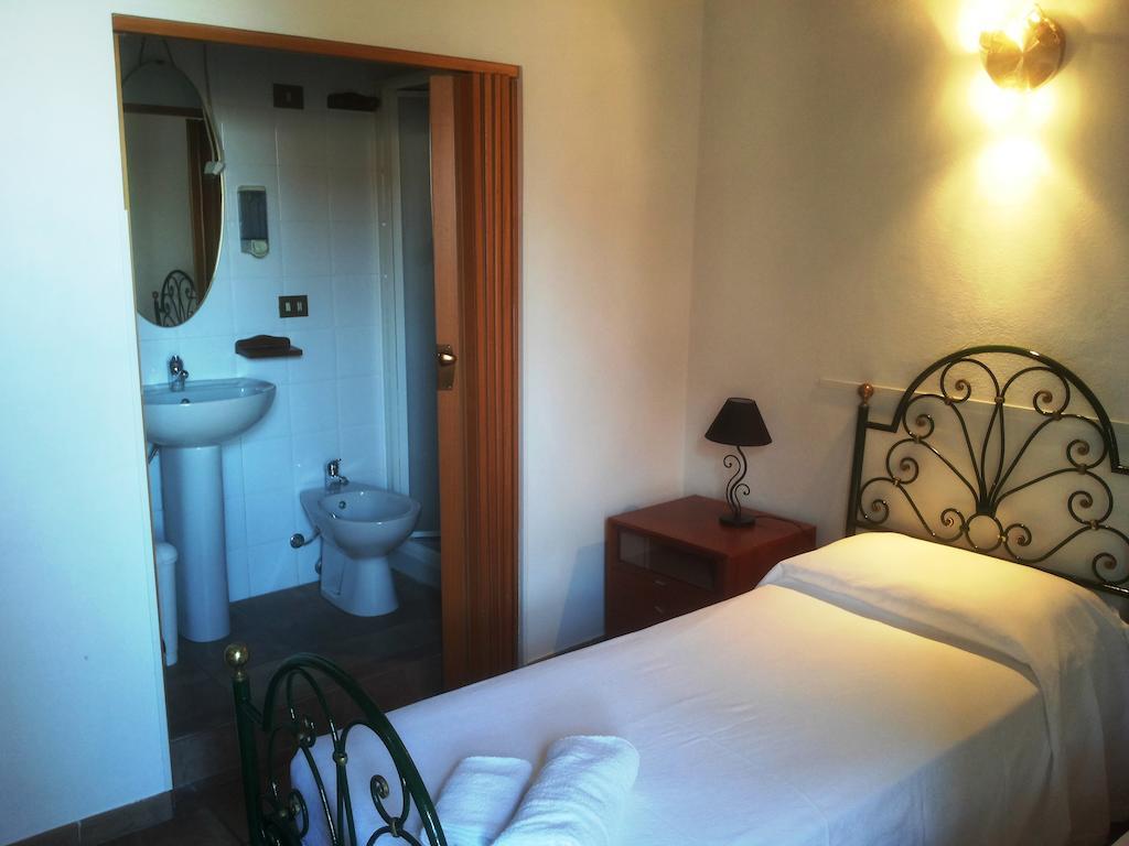 Hotel Mamajuana Alghero Zimmer foto